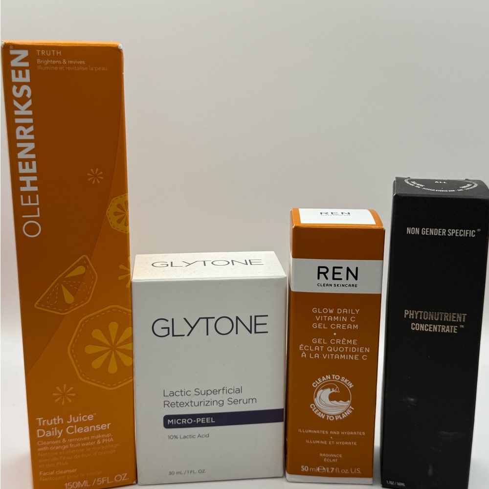 Brightening Skincare Bundle – 4 Full Sizes – Sealed